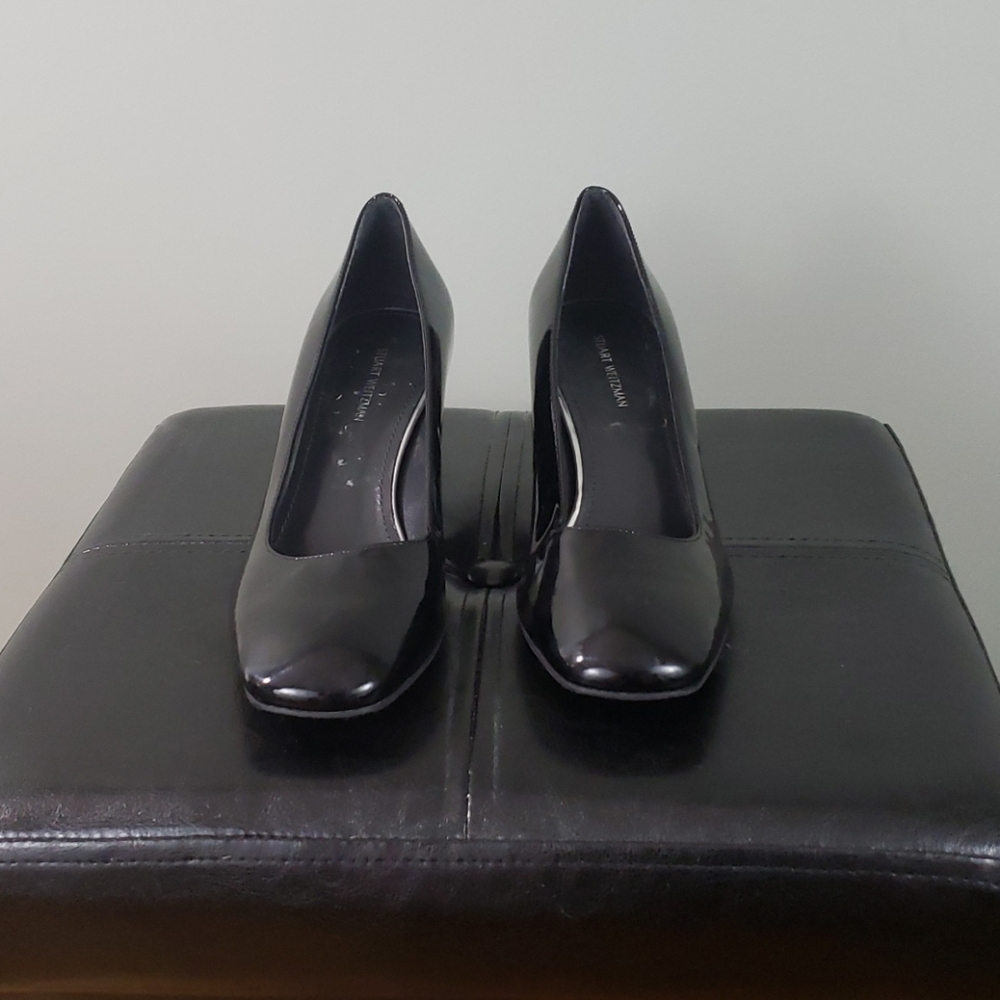 Stuart Weitzman marymid patent leather pumps